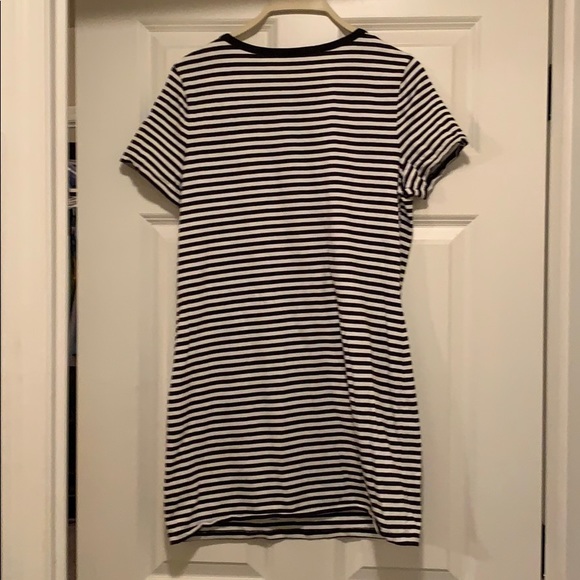 MK Dress - Picture 4 of 4